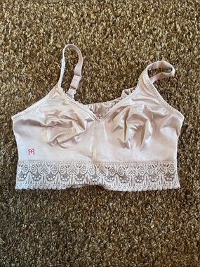 Ruby Ribbon Lace-Band Wireless Bralette